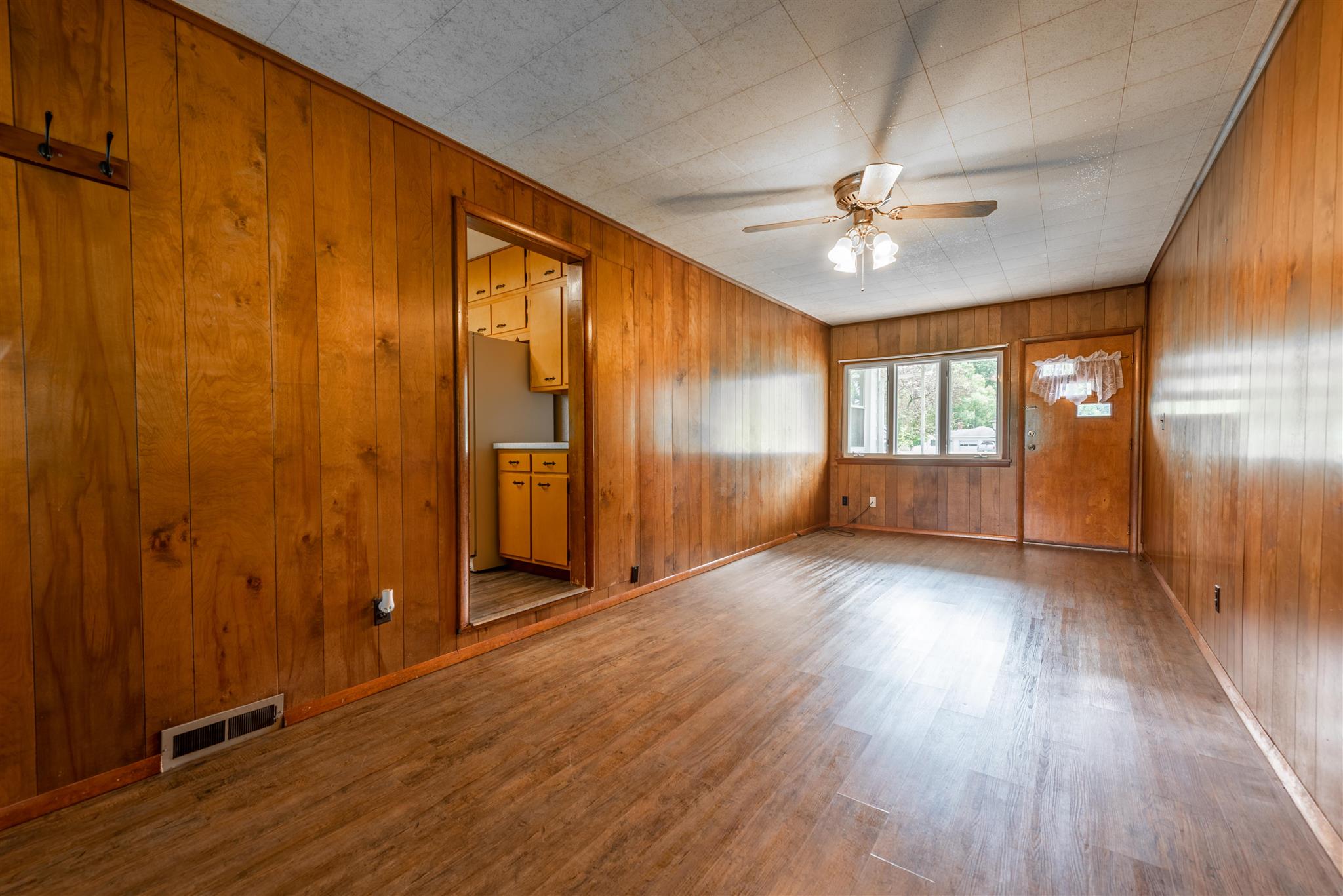 5462 North Mishler Road Huntington, IN 46750 - Photo 19 of 33 Gallery Image 19