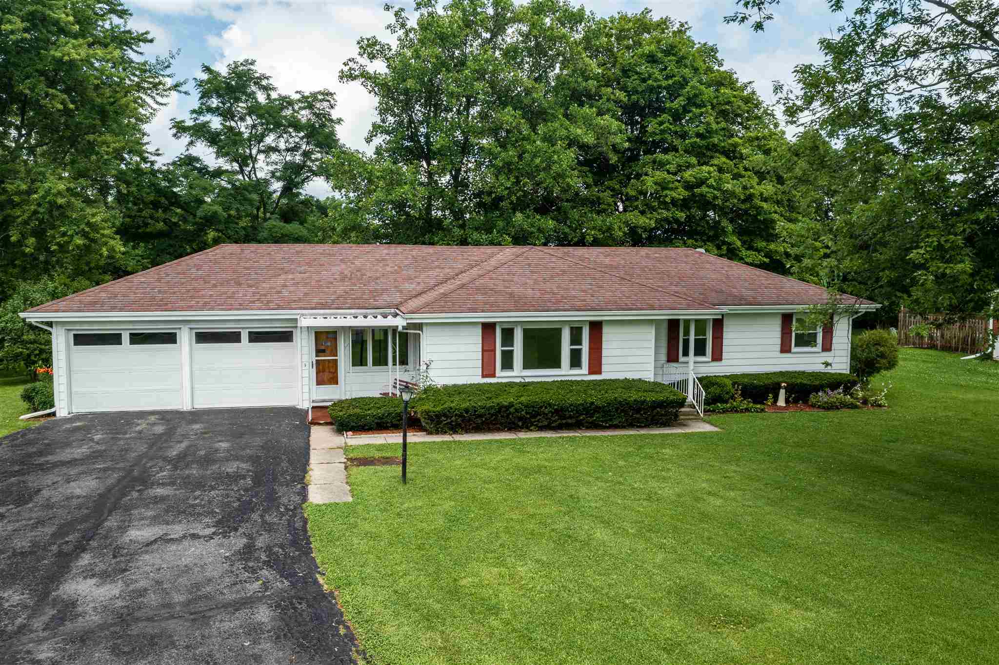 5462 North Mishler Road Huntington, IN 46750 - Photo 28 of 33 Gallery Image 28