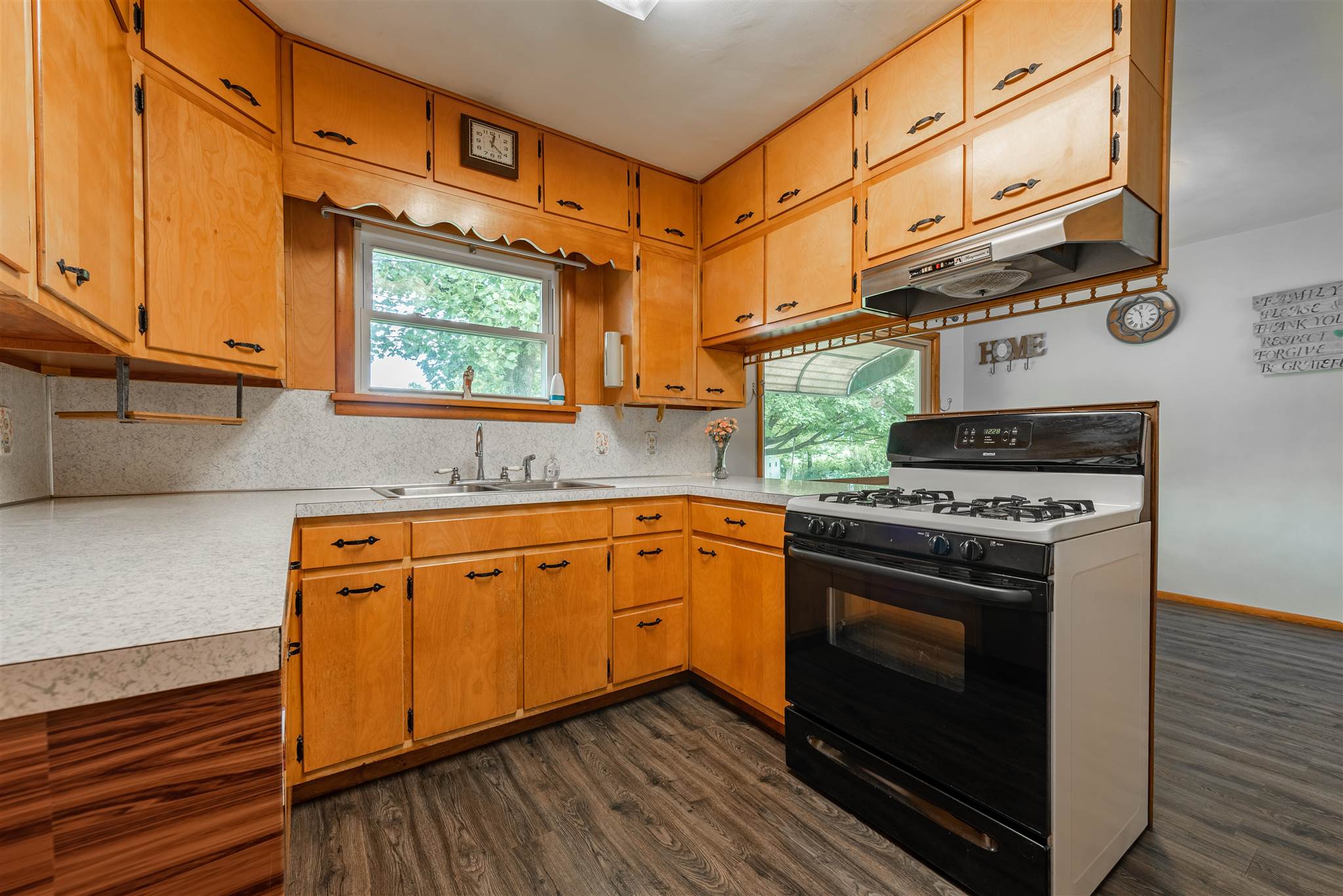 5462 North Mishler Road Huntington, IN 46750 - Photo 7 of 33 Gallery Image 7