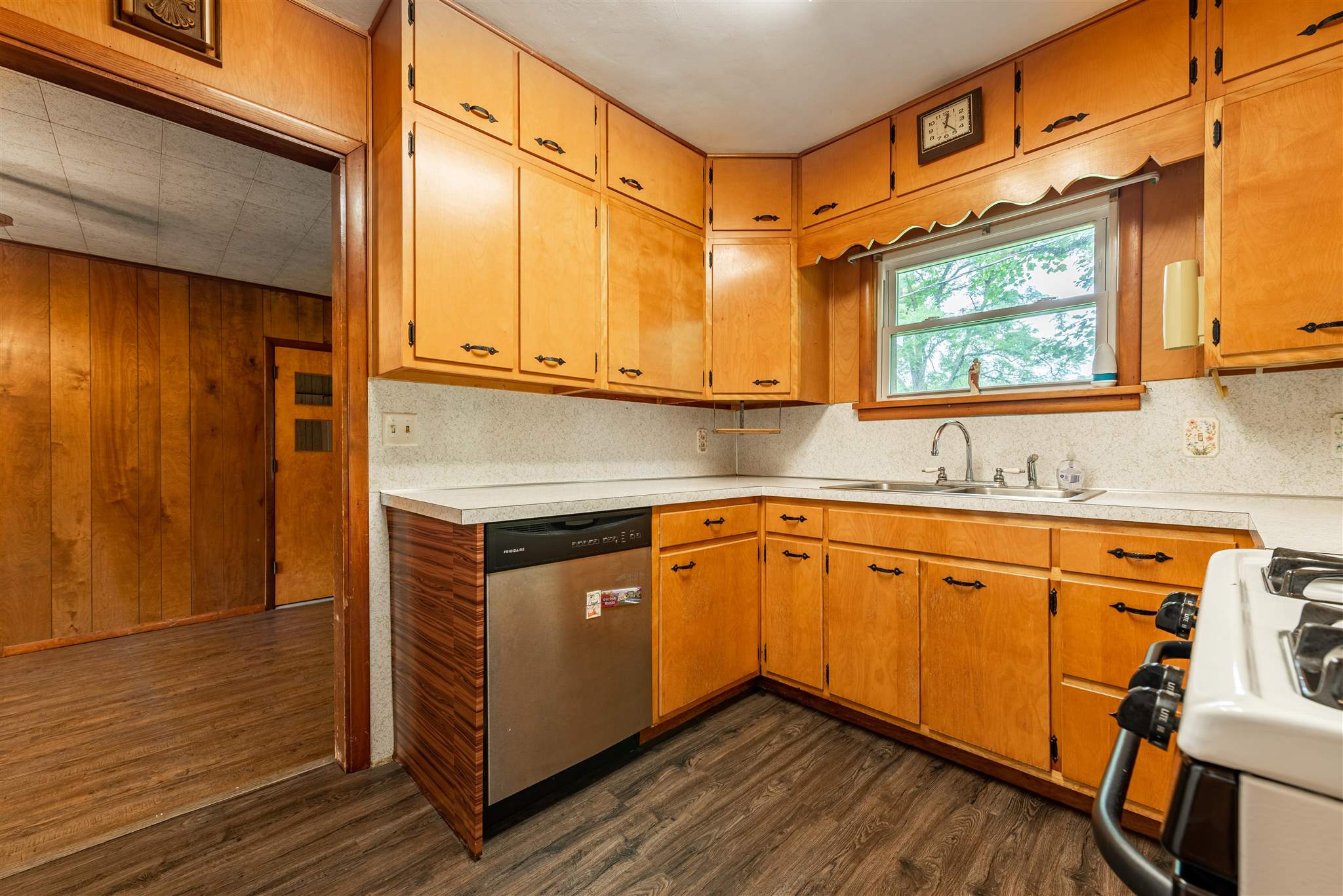 5462 North Mishler Road Huntington, IN 46750 - Photo 8 of 33 Gallery Image 8