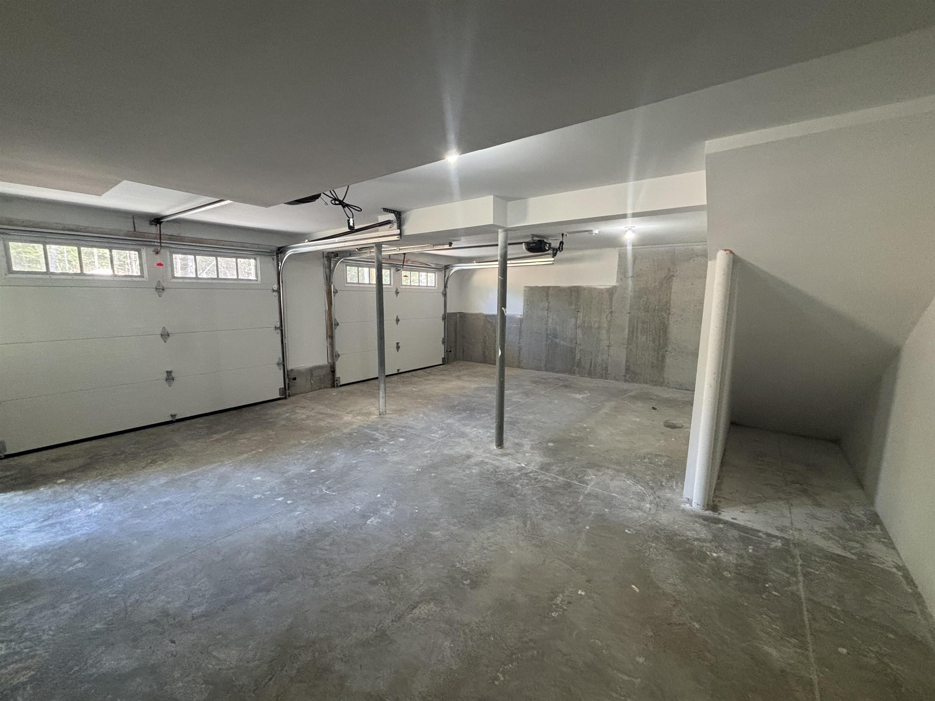 8 Meindl Road, Unit 1 Raymond, NH 03077 - Photo 3 of 13