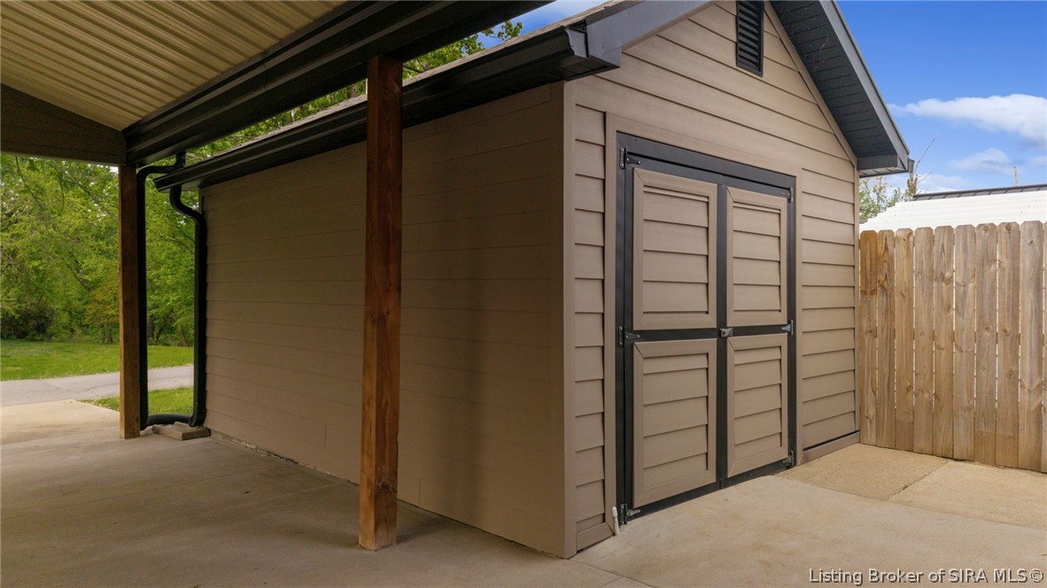 252 River Road West Charlestown, IN 47111 - Photo 11 of 49