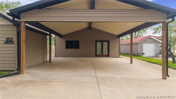 $749,900 | 252 River Road West, Charlestown, IN 47111