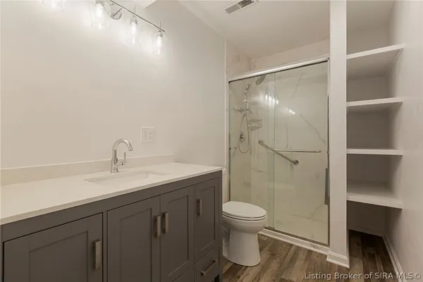 $749,900 | 252 River Road West, Charlestown, IN 47111