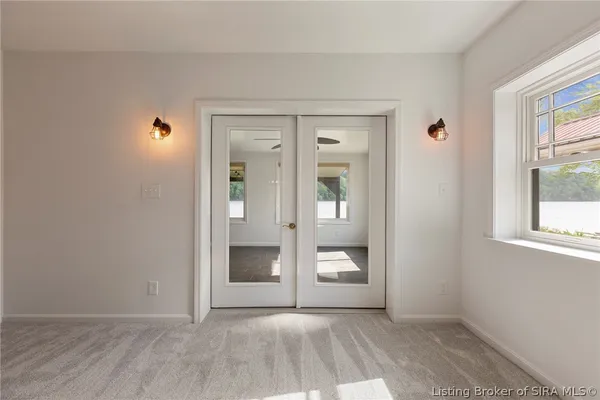 $749,900 | 252 River Road West, Charlestown, IN 47111