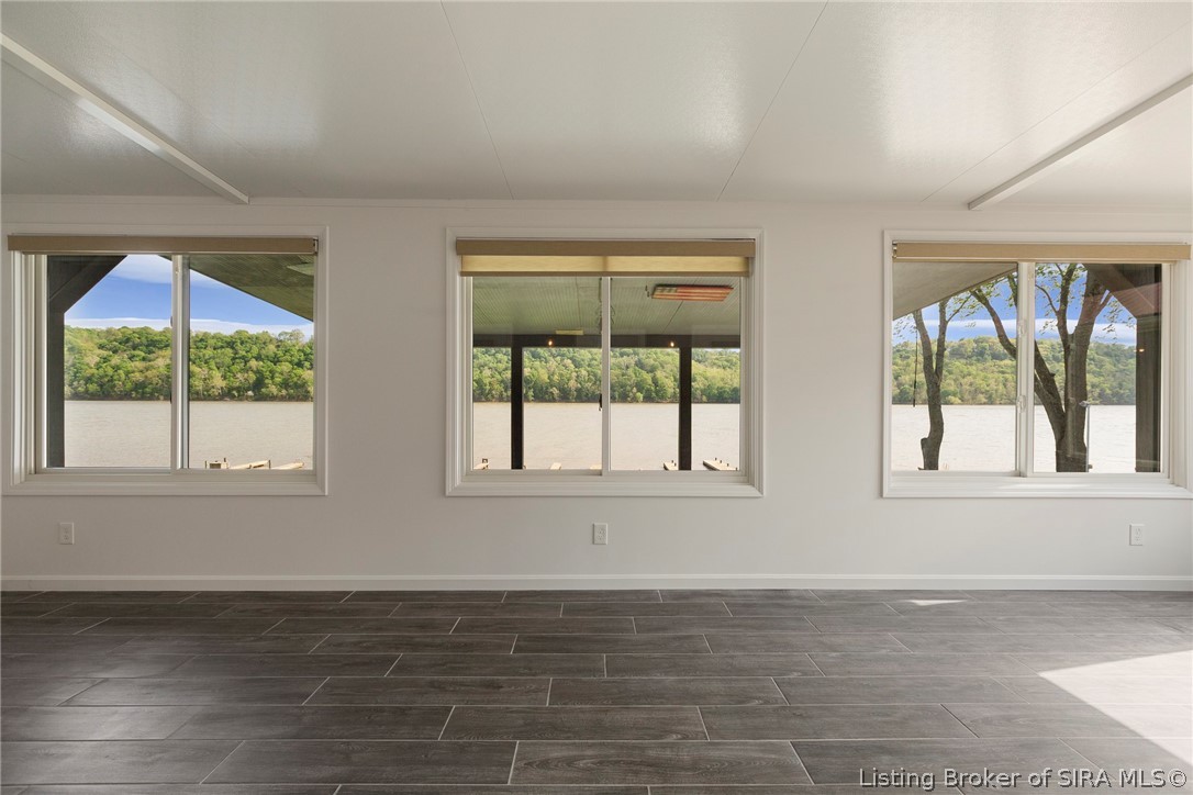 252 River Road West Charlestown, IN 47111 - Photo 43 of 49 Florida room