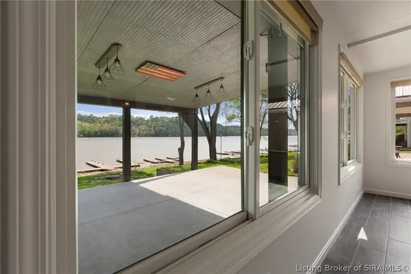 $749,900 | 252 River Road West, Charlestown, IN 47111