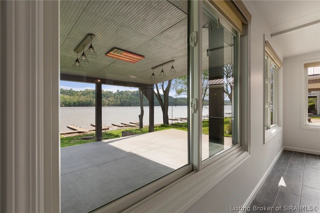 252 River Road West Charlestown, IN 47111 - Photo 44 of 49 Florida room