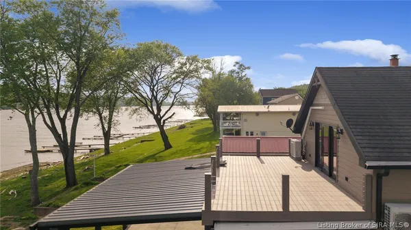 $749,900 | 252 River Road West, Charlestown, IN 47111