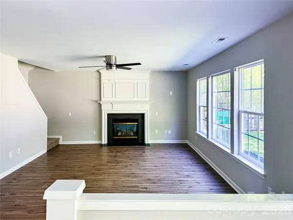 $385,000 | 7519 Eurostar Drive, Charlotte, NC 28213