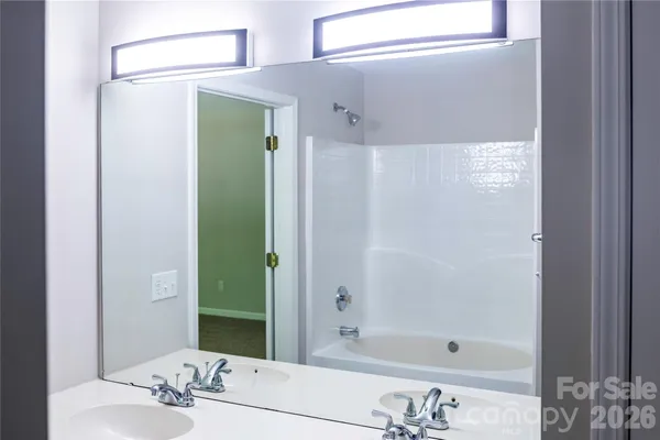 $385,000 | 7519 Eurostar Drive, Charlotte, NC 28213