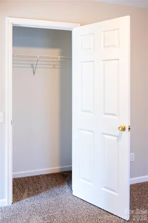 $385,000 | 7519 Eurostar Drive, Charlotte, NC 28213