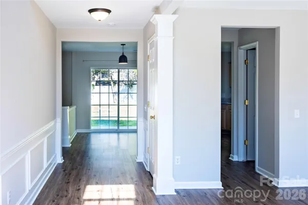 $385,000 | 7519 Eurostar Drive, Charlotte, NC 28213