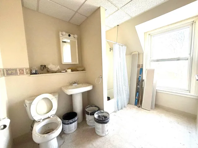 $2,500 | 214 Bradstreet Avenue, Unit 1, Revere, MA 02151