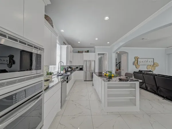 $805,200 | 4332 Millsop Drive, Carrollton, TX 75010