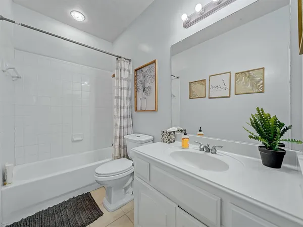 $805,200 | 4332 Millsop Drive, Carrollton, TX 75010