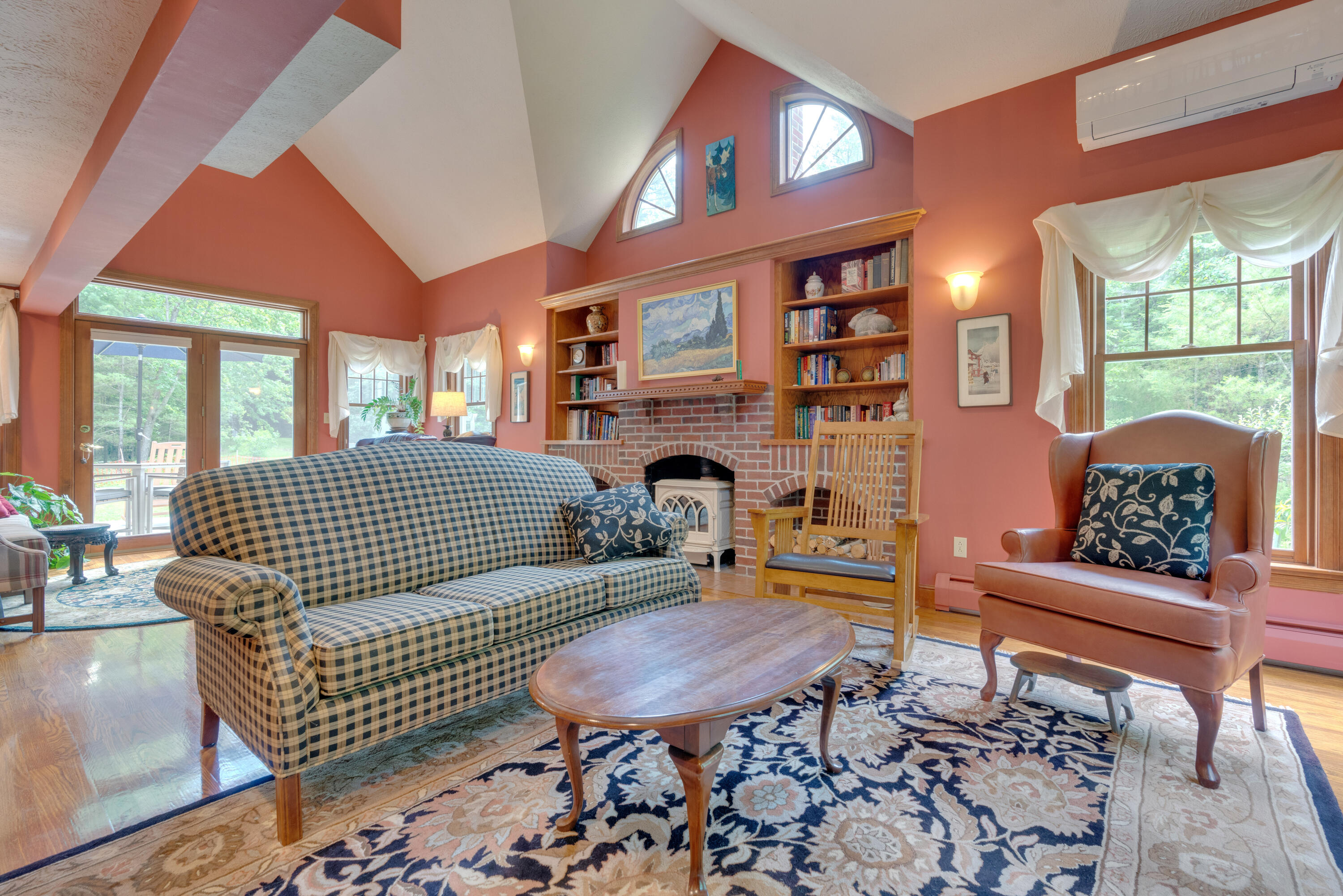 1047 Middle Road North Waterboro, ME 04061 - Photo 12 of 56 Living Room