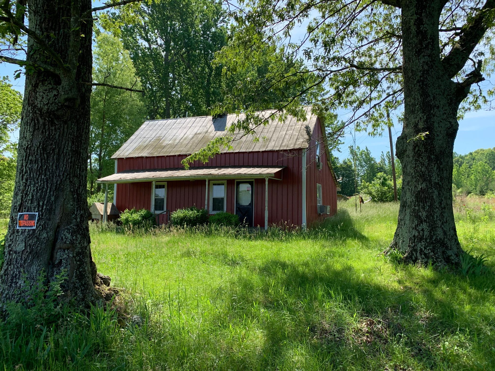 0 Knox Road Clarksville, TN 37043 - Photo 2 of 7 Tenant house is not considered livable at this time and is sold "as is"