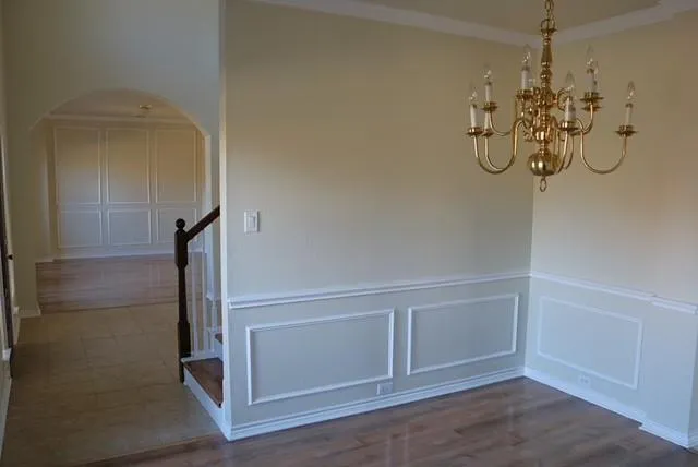 a view of a livingroom with white walls