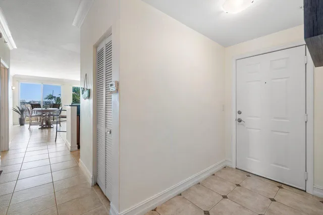 a view of a livingroom and dining room