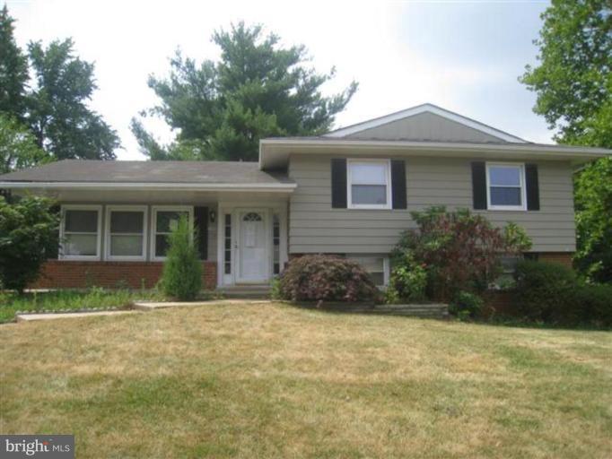 300 East Poplar Road Sterling, VA 20164 - Photo 1 of 1 Exterior (Main)