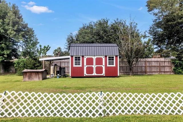 $232,999 | 4004 Evergreen Street, Lake Charles, LA 70605