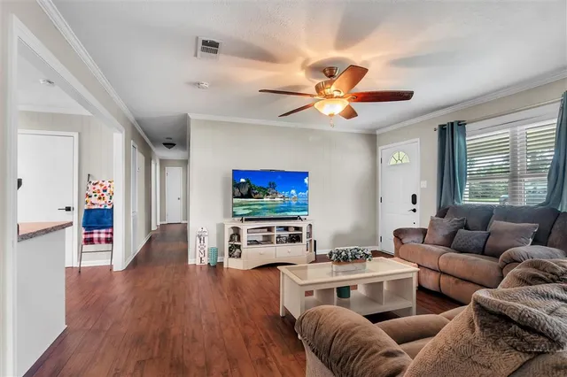 $232,999 | 4004 Evergreen Street, Lake Charles, LA 70605