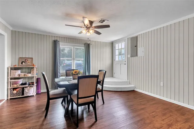 $232,999 | 4004 Evergreen Street, Lake Charles, LA 70605