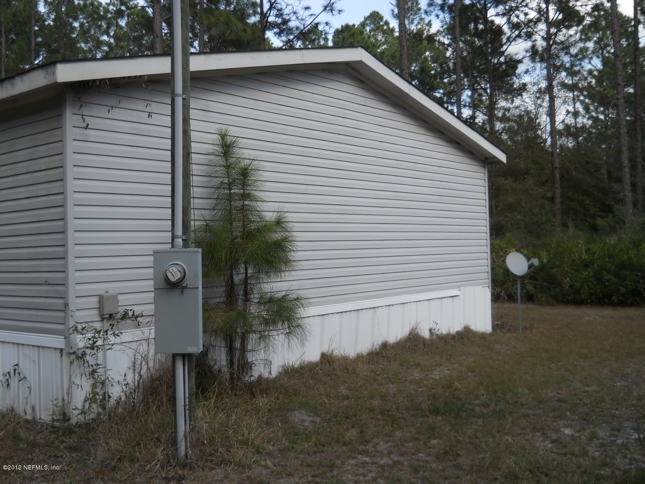 118 Redfish Road Palatka, FL 32177 - Photo 8 of 10 DSCN0559