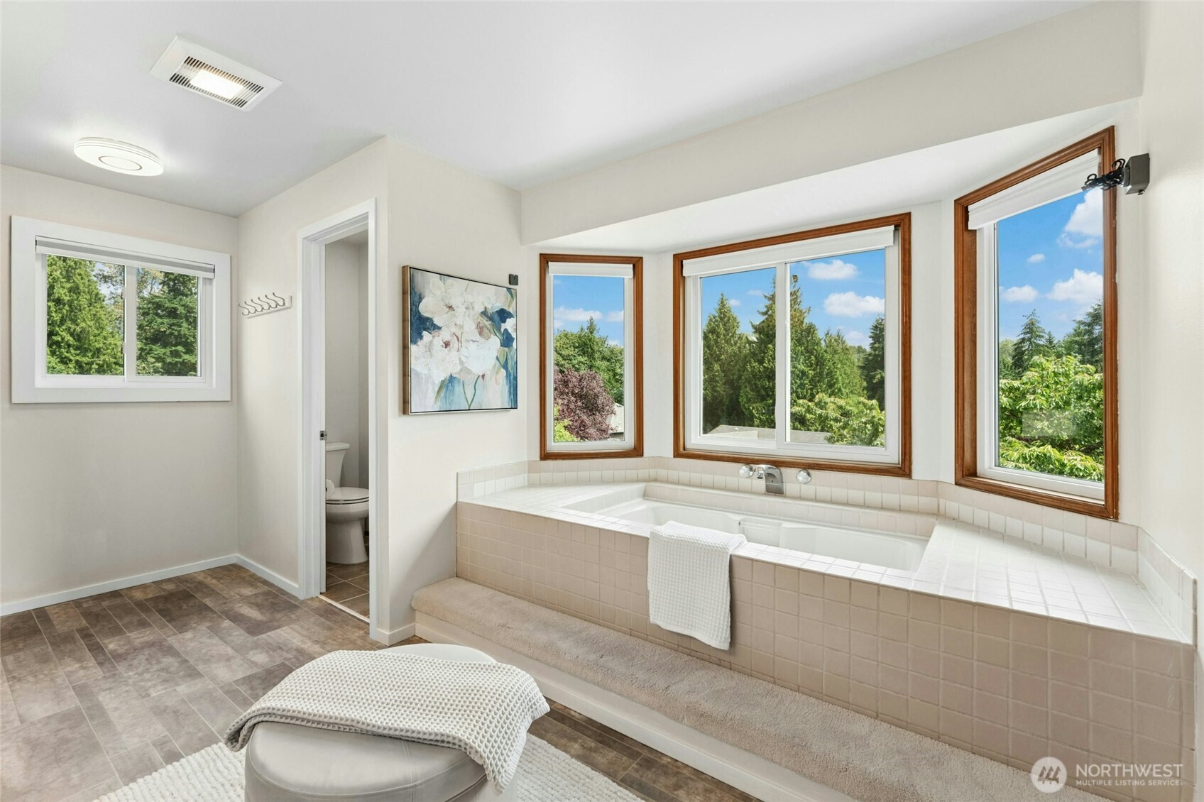 15604 111th Avenue Northeast Bothell, WA 98011 - Photo 22 of 32