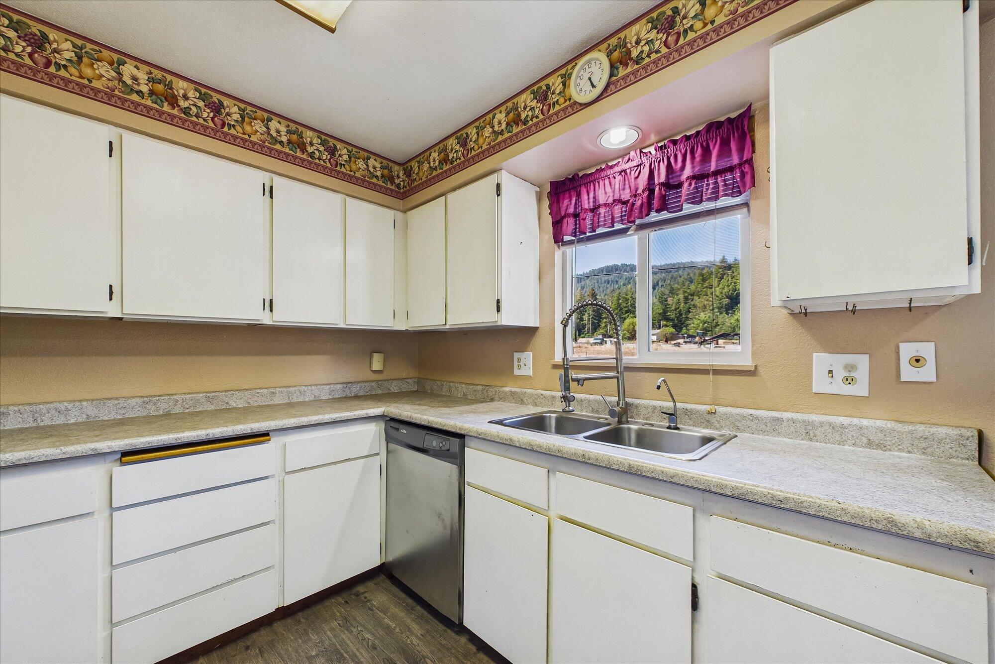 282 Sorenson Road Redcrest, CA 95569 - Photo 14 of 67 Gallery Image 14