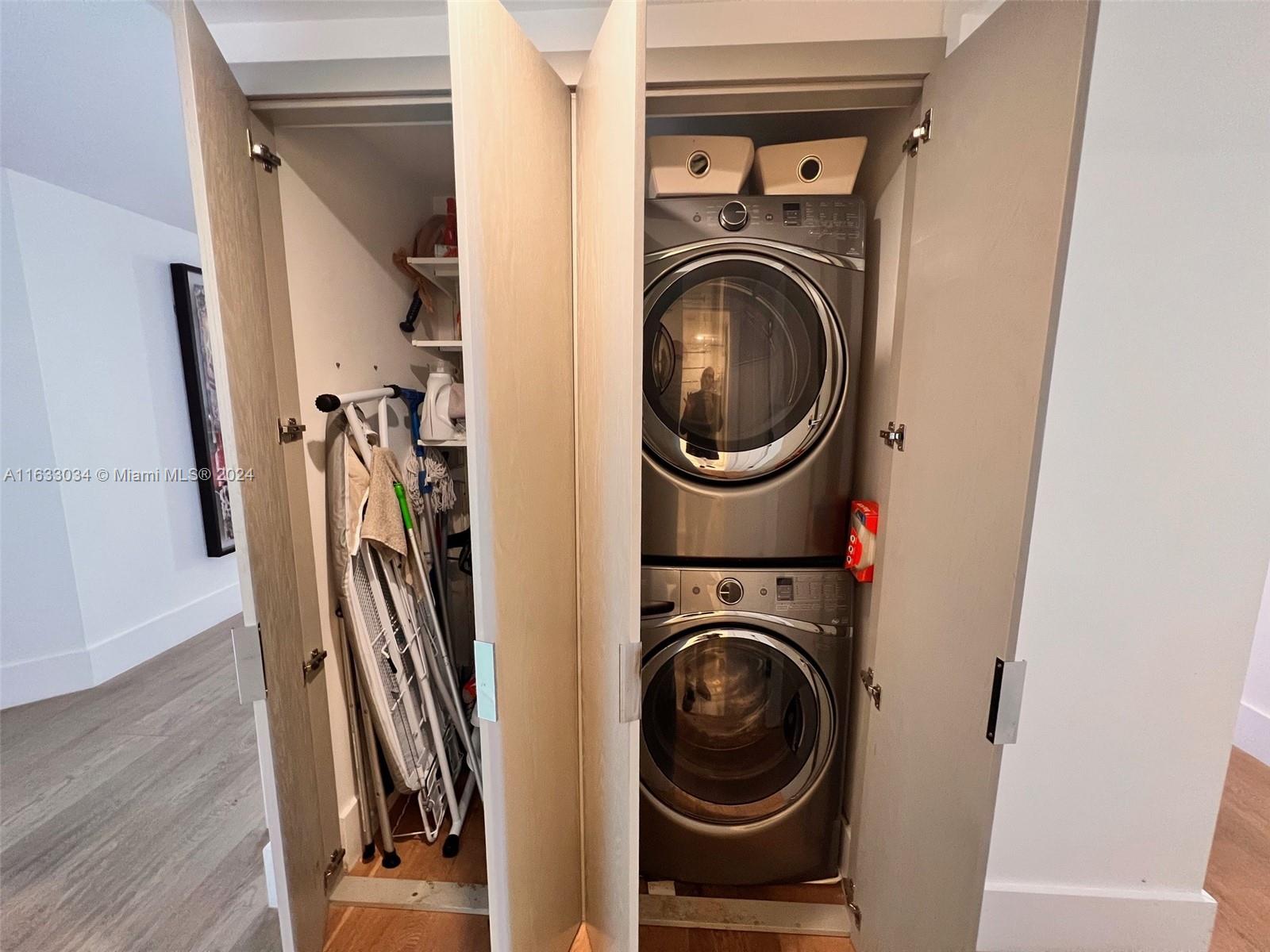 848 Brickell Key Drive, Unit 3701 Miami, FL 33131 - Photo 63 of 84