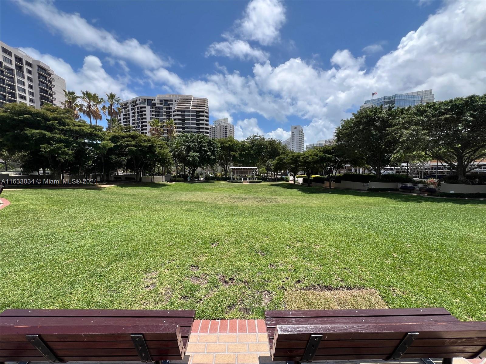 848 Brickell Key Drive, Unit 3701 Miami, FL 33131 - Photo 78 of 84