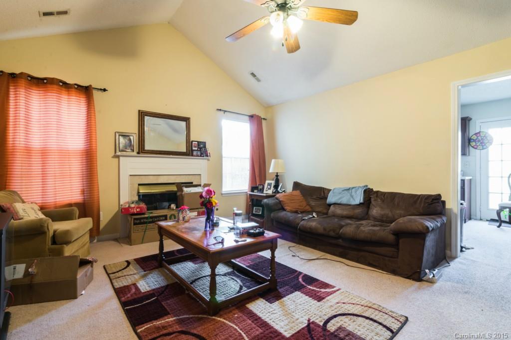 8505 Mineral Ridge Way Charlotte, NC 28269 - Photo 2 of 13