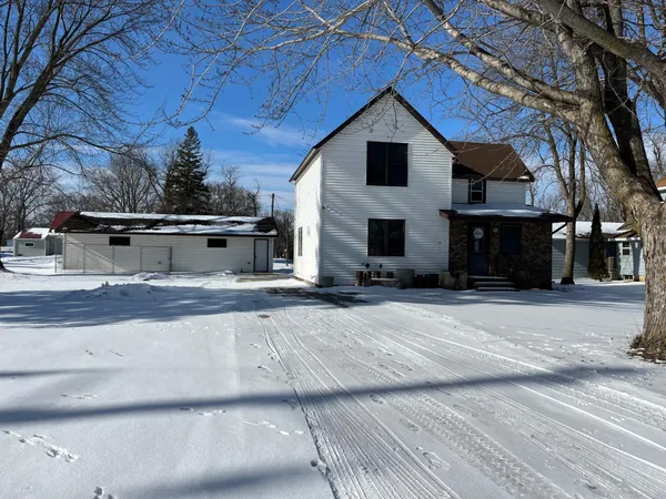 $128,500 | 221 Main Street, Currie, MN 56123