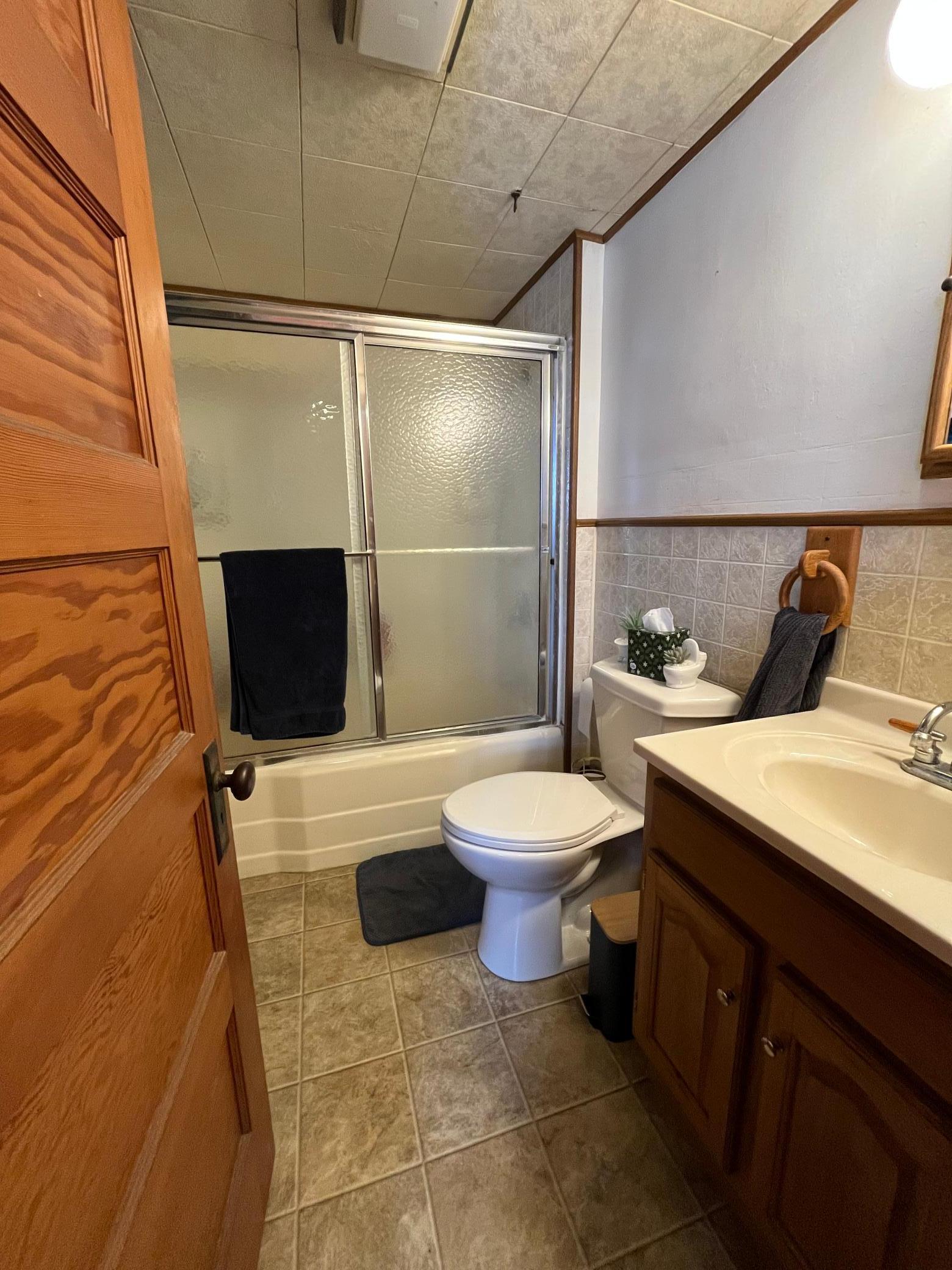 221 Main Street Currie, MN 56123 - Photo 12 of 25