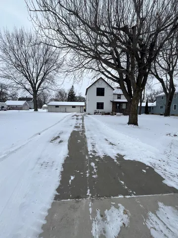 $139,900 | 221 Main Street, Currie, MN 56123