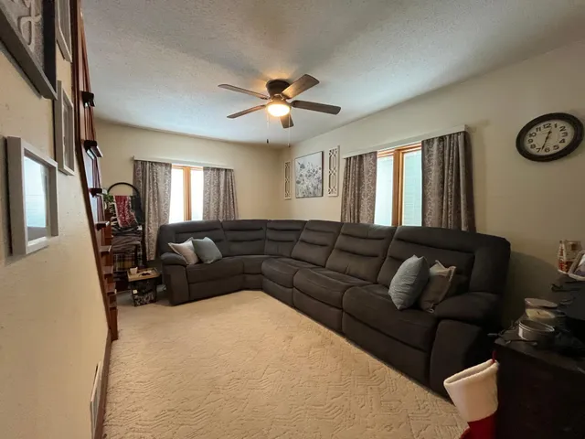 $139,900 | 221 Main Street, Currie, MN 56123