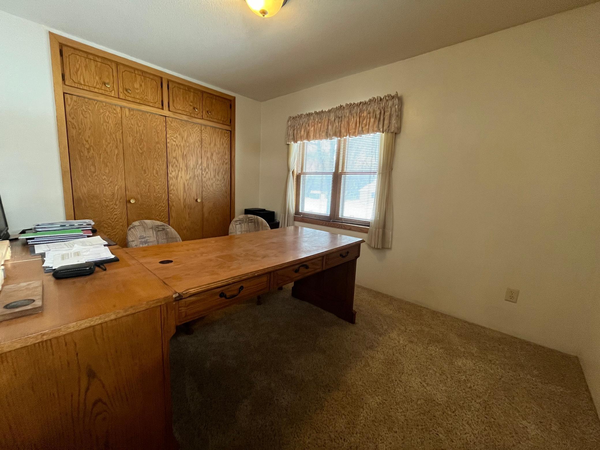 221 Main Street Currie, MN 56123 - Photo 10 of 25