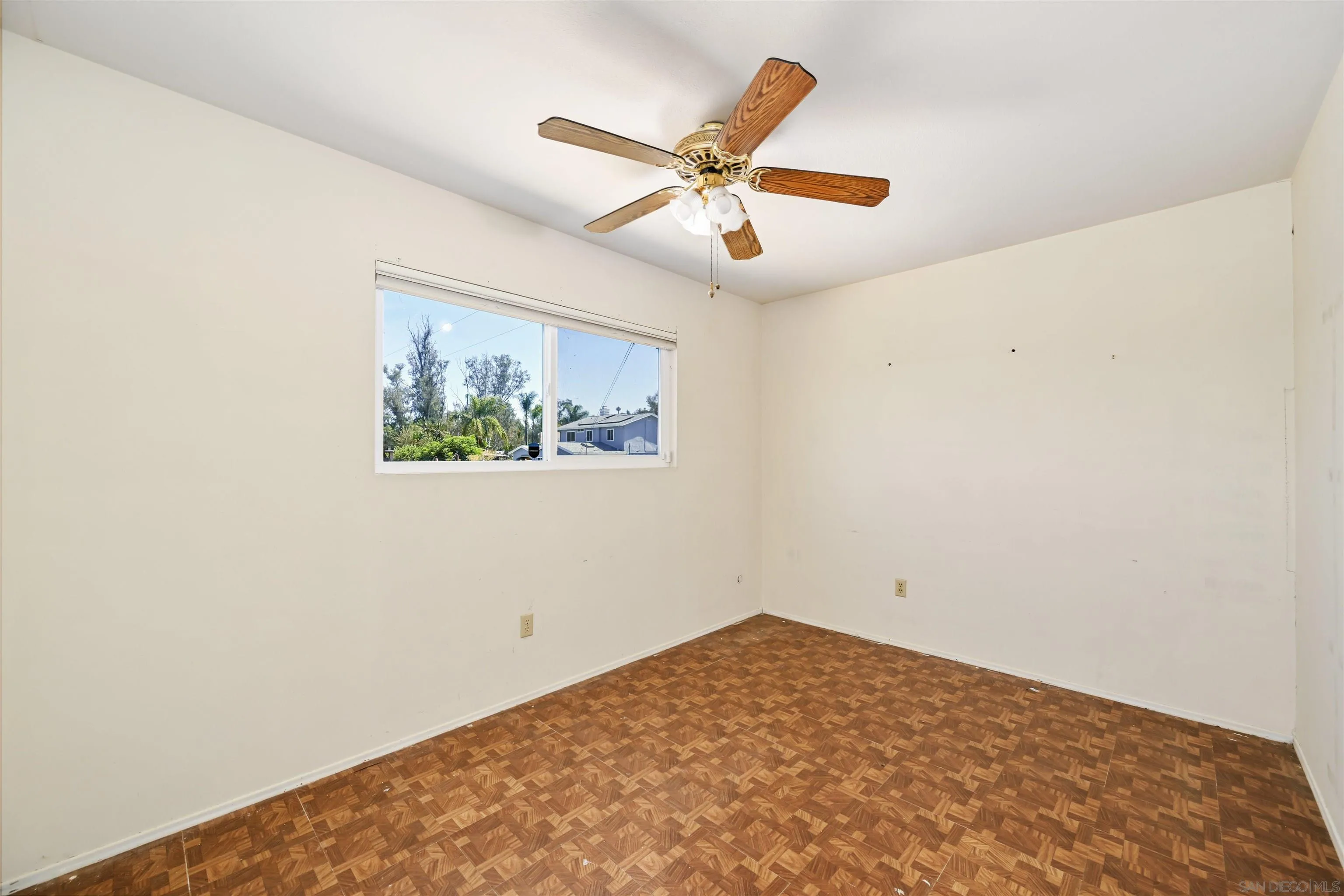 8976 Rover Street Spring Valley, CA 91977 - Photo 12 of 17 Gallery Image 12