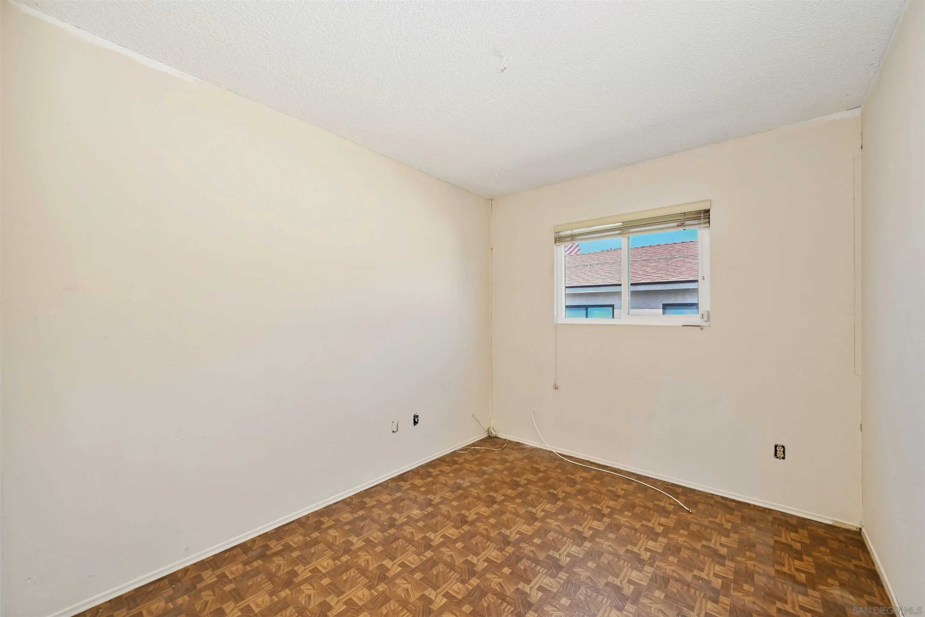 8976 Rover Street Spring Valley, CA 91977 - Photo 13 of 17 Gallery Image 13