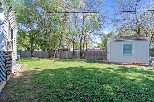 $299,000 | 3909 Locke Avenue, Fort Worth, TX 76107