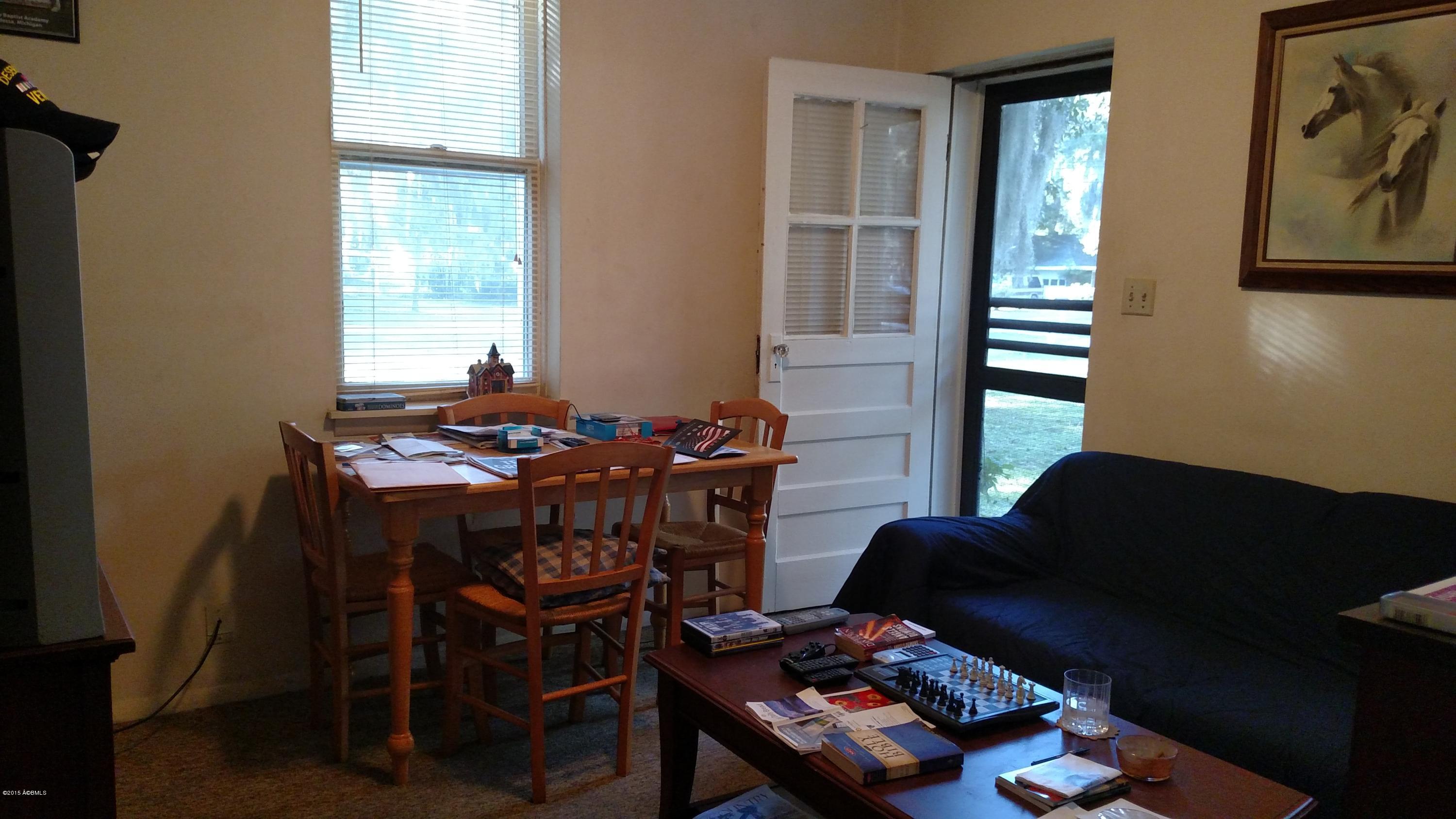 2622 Mossy Oaks Road Beaufort, SC 29902 - Photo 8 of 12 IMG_20151120_152802290