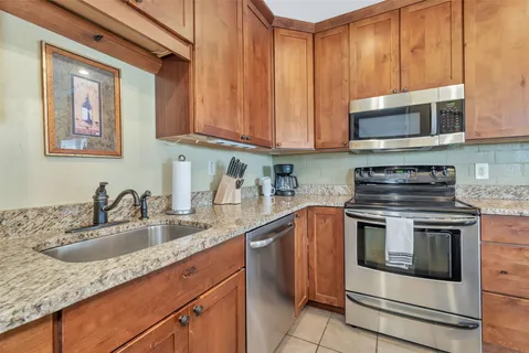 $565,000 | 1920 Ski Time Square Drive, Unit 401, Steamboat Springs, CO 80487