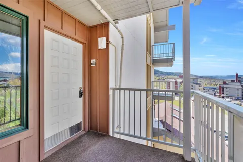 $565,000 | 1920 Ski Time Square Drive, Unit 401, Steamboat Springs, CO 80487
