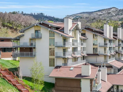 $565,000 | 1920 Ski Time Square Drive, Unit 401, Steamboat Springs, CO 80487