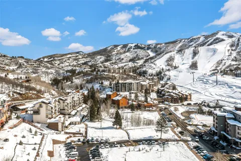 $565,000 | 1920 Ski Time Square Drive, Unit 401, Steamboat Springs, CO 80487