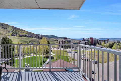 $565,000 | 1920 Ski Time Square Drive, Unit 401, Steamboat Springs, CO 80487