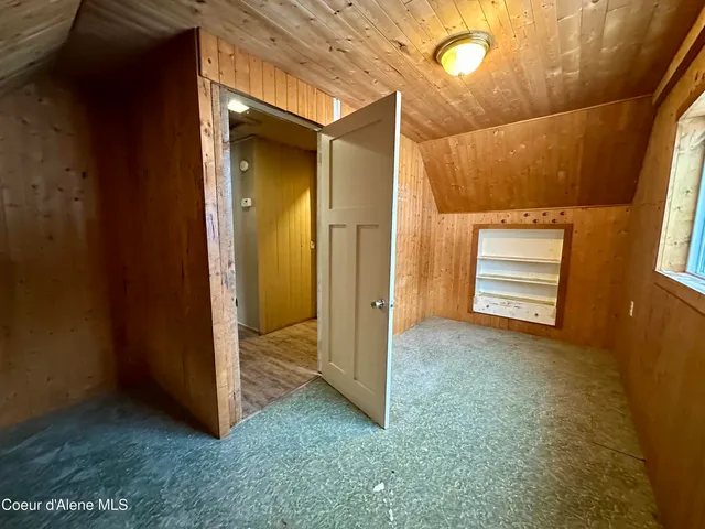 $199,999 | 615 Earle Street, Mullan, ID 83846