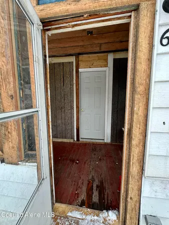 $194,999 | 615 Earle Street, Mullan, ID 83846